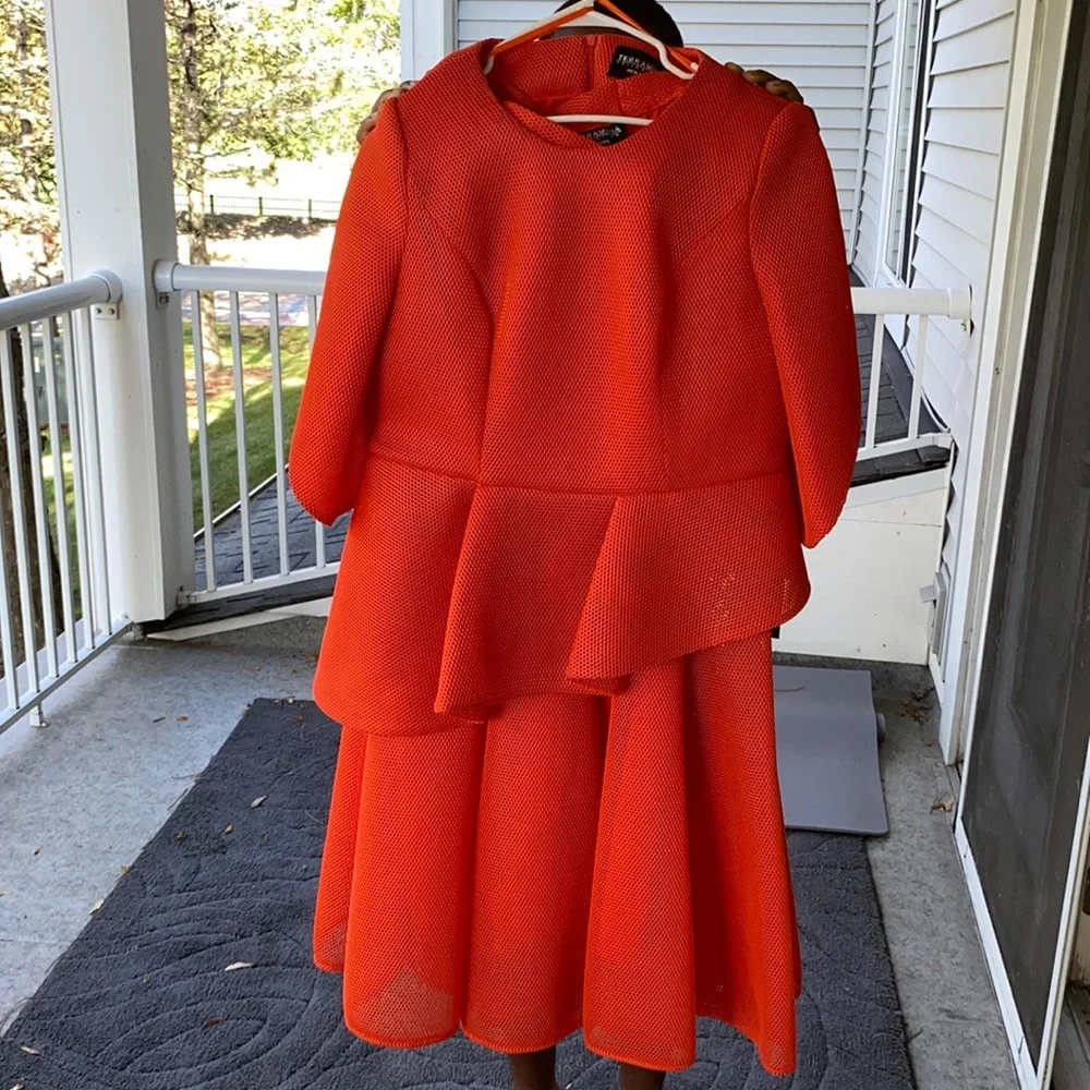 NWT Boutique Orange Peplum Top & Skirt Midi Set 12 - Picture 1 of 4